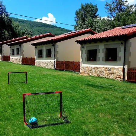 בית כפרי El Aterpe 3 *