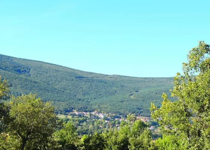 منزل ريفي El Aterpe 3 *